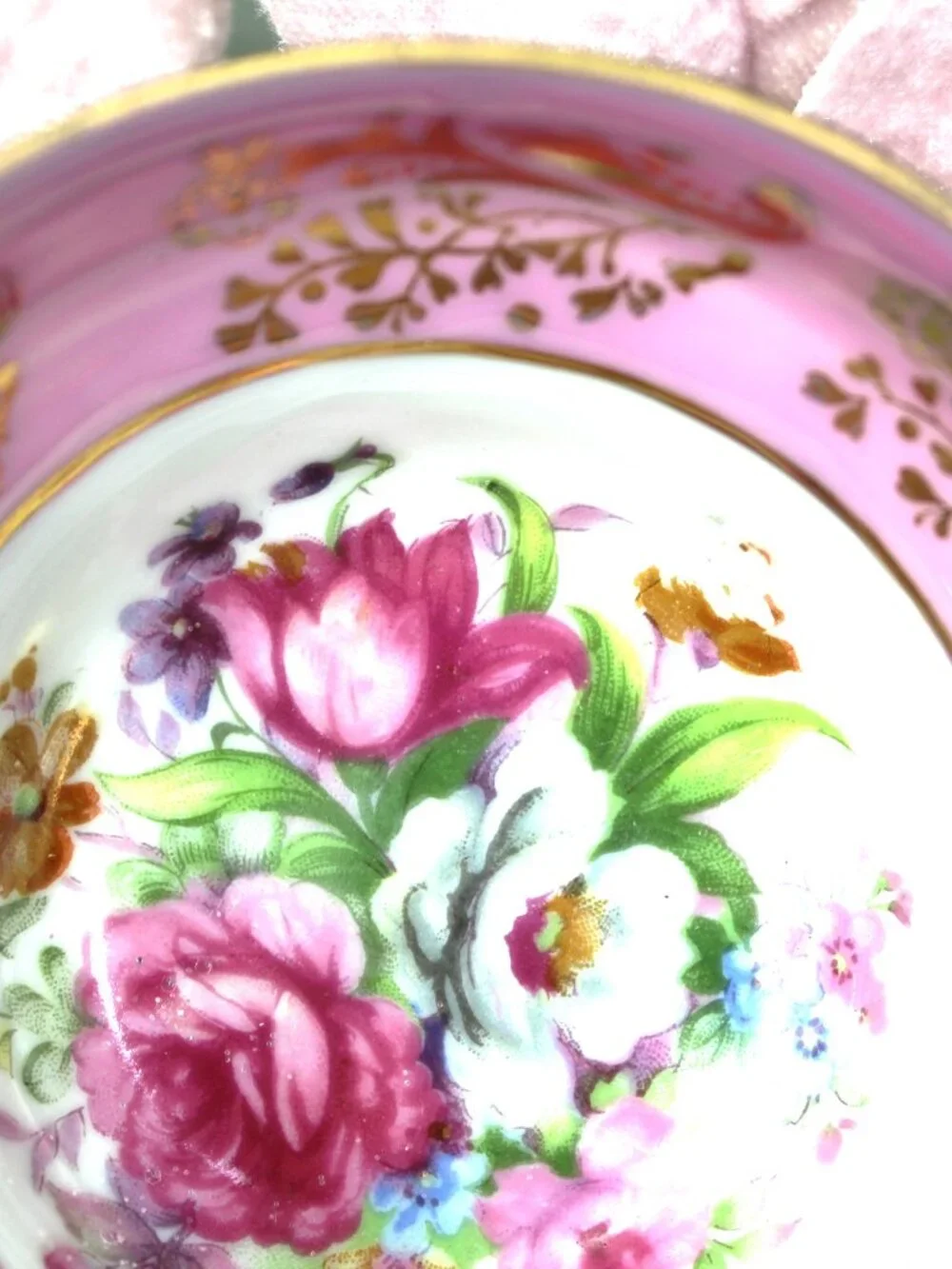 Vintage Christmas Deer, Bottle Brush Trees, Pinkmas, Royal Sealy Teacup, Shabby